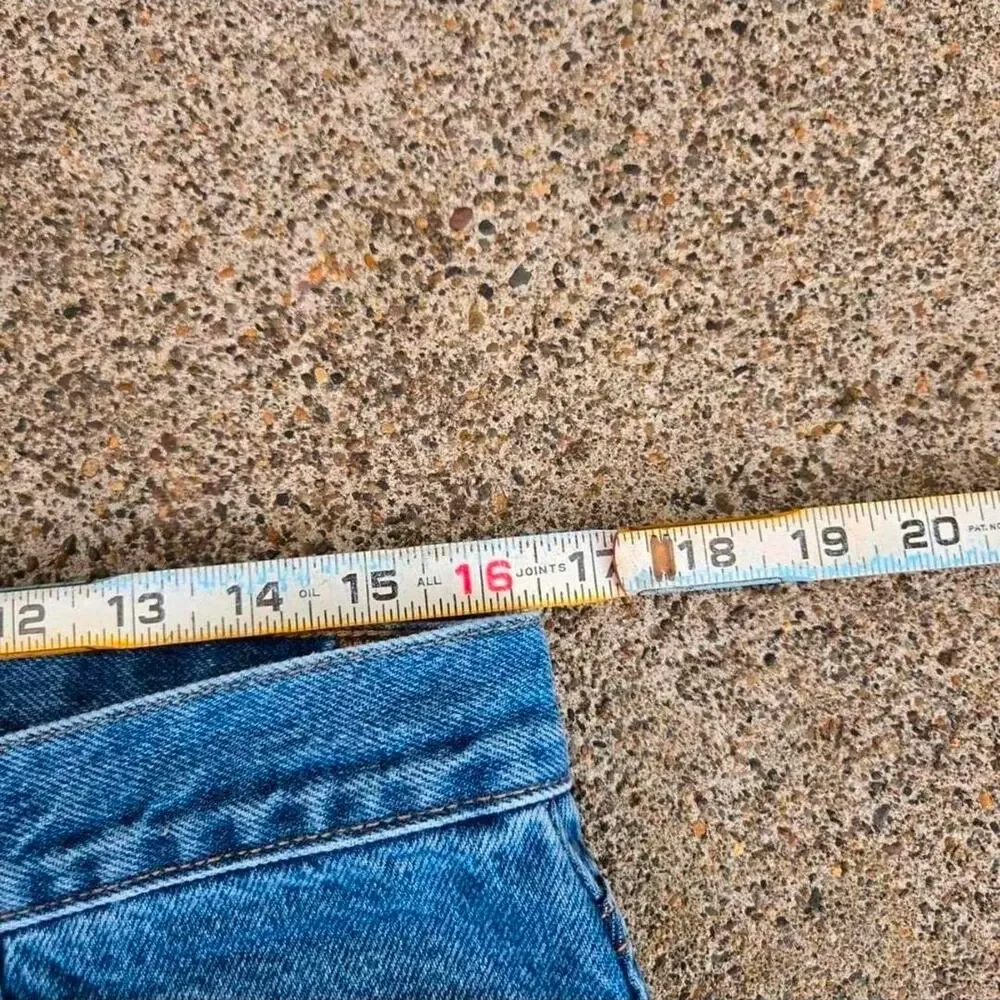 Vtg 90s LEVI'S Unnumbered Plain Medium Wash Straight Leg Denim Jeans 34 x 34